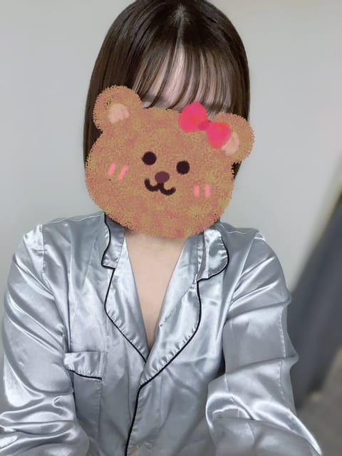 おはようございます☀
本日12:00〜18:00で出勤です❣️
🈵15:40〜

まだご案内🉑です❣️
ご予約お待ちして