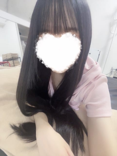 16:00から渋谷ルームいます！
沢山の事前予約嬉しいです✨
最短19:30～🈳あります
朝までご予約お待ちしております