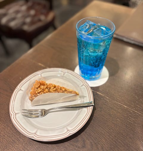 自分の機嫌は自分で取ろうday🎶

マツエクの関係で昼から動いてたっ