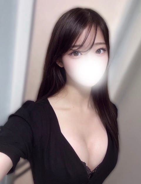 本日新横浜11時〜19時居ます♡

事前予約もありがとうございます♫