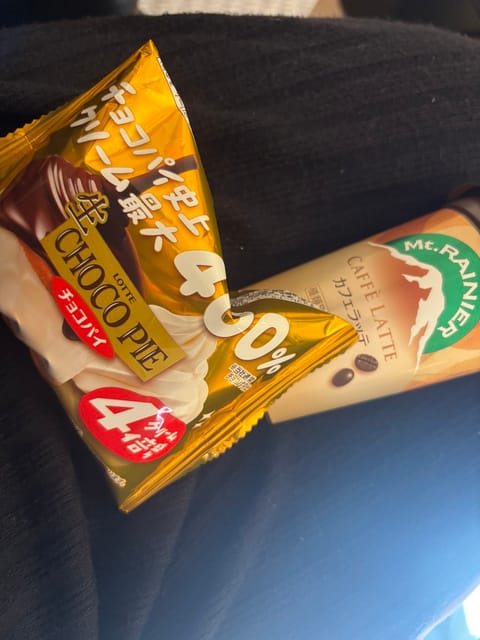 禁断のチョコパイ手に入れました🫶🩷
18時ごろまで日本橋ルームでお待ちしてます🐶