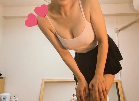 出勤までD-3🥰
もう6月です、、
時間が早すぎる笑(割と毎年言いがち)
しかも台風🌀来てますね、

わたしが出勤し始め