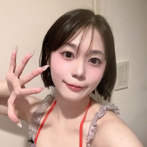 9/17  📍西新宿

🈵15:00-
🈵16:50-
🈳18:40〜21:50
🈵22:10-
🈳23:50〜5:00