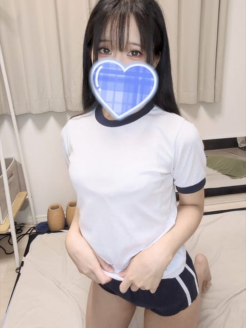 洗濯物乾かなくてぴえん🥺
お部屋は涼しくして待ってます！

🕒14:00~2:00
🏠三島Room
🚉三島駅
❇️静岡E