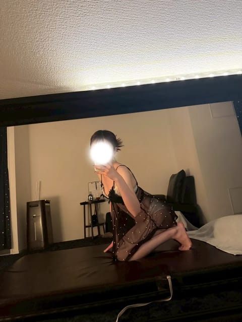 こんにちは🌼
昨日は夜遅くに会いにきてくださった皆さまありがとうございました🥰

今日も出勤です！
あいにくのお天気です