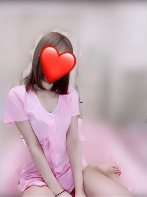 -今週の出勤予定-
4月29日　15〜21
4月30日    14〜21
5月2日       14〜21

是非是非お