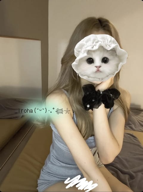 本日出勤してます🥺💛
スタートご予約頂いてますので、
11:45-🉑　会いにきてね🍑