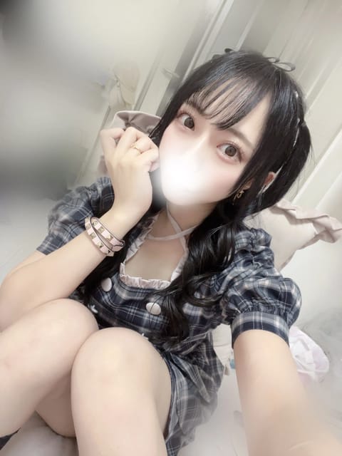 今日12日～14日まで小田原だよー！
やっとこれました小田原⸜( ˶'ᵕ'˶)⸝♡
早速会いに来てくれる仲良しさんたちあ