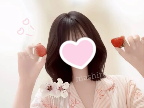 暑い日のおやつは
冷凍フルーツ一択になってる🤍🌻
一番のお気に入りはチェリー💕🍒