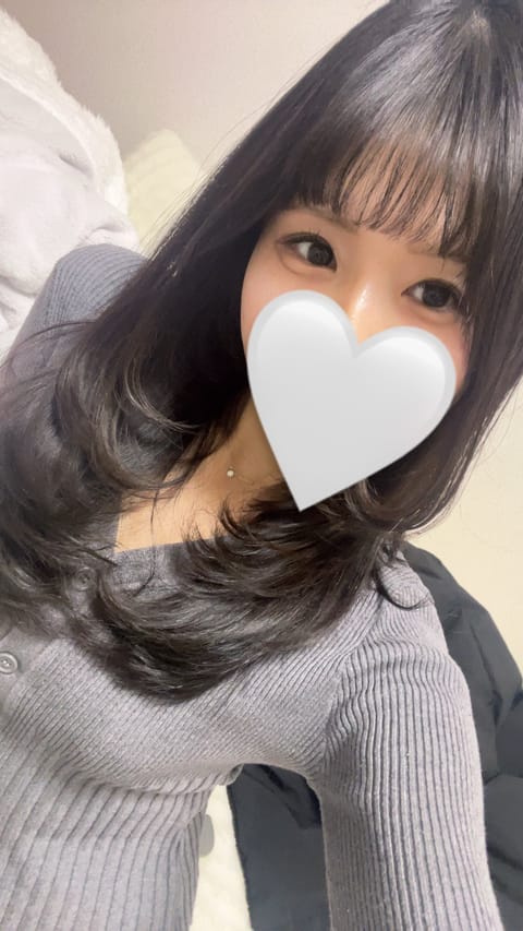 受付終了までまだ時間あるよ~🎶
かれんは呑気にヒロアカみてる📺
お誘いまってますー🥰🥰
