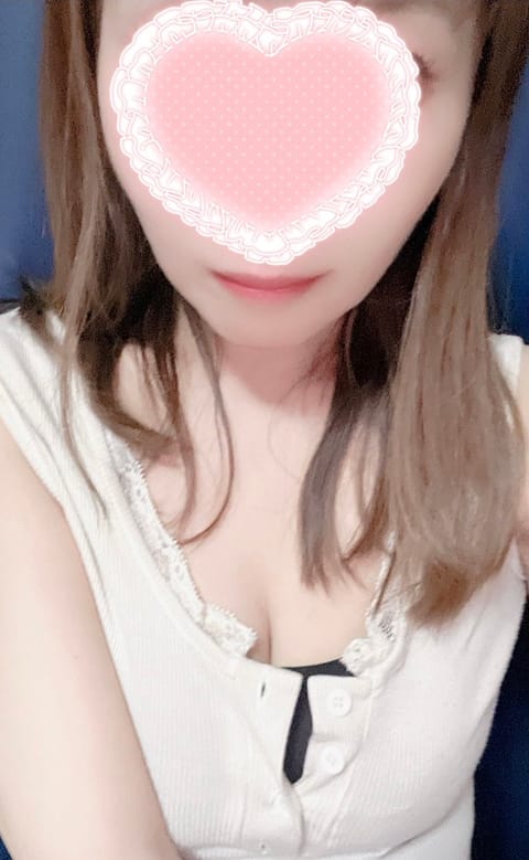 昨日来てくださったお兄様ありがとうございました👼🩷

本日も出勤しました🥺✨

お仕事帰りに癒されに来てくれたら
嬉しい