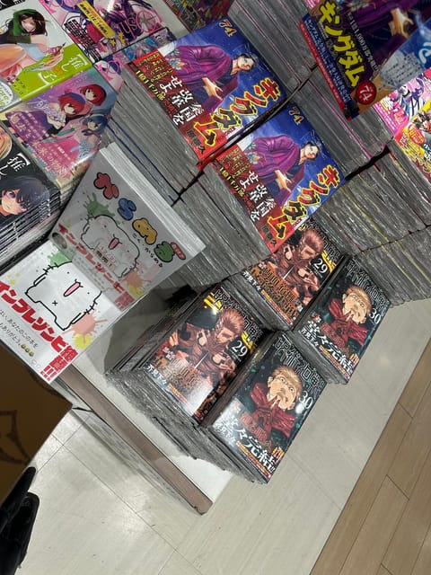 好きなアニメの漫画がたくさん
あって少し🤏🏻テンションあがっっ🔥