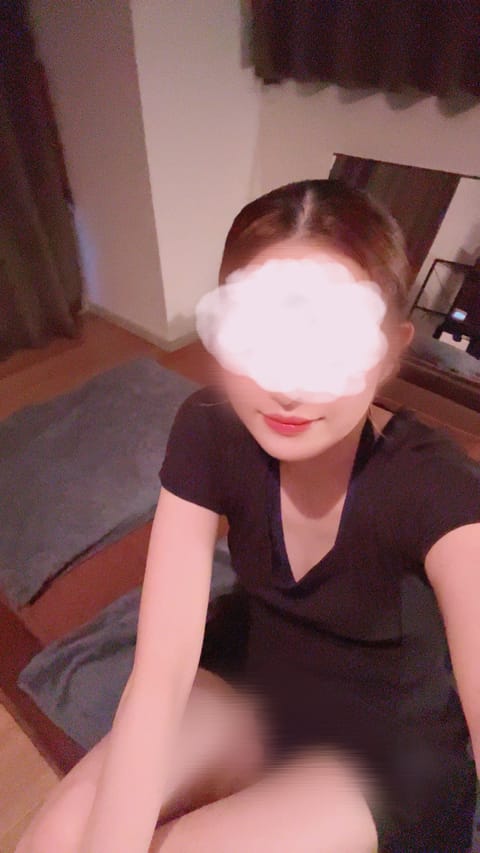 🎀5月初出勤です…！今月もよろしくお願いします⟡.·

本日
~24:00までです。

会いに来てね♡