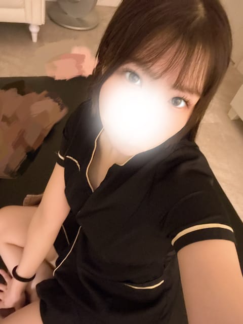 【やったぜ】早瀬、出勤していると話題に【暑いね】