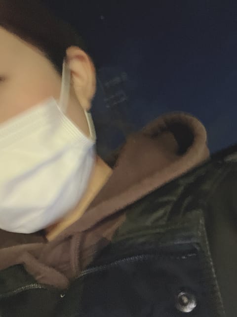 こんばんみぃ✌🏻✨✨
ついに！
ついにおゆい久々出勤できそうよ🥹

21日(土)21時半〜ラスト

やっとや。。
ほんで