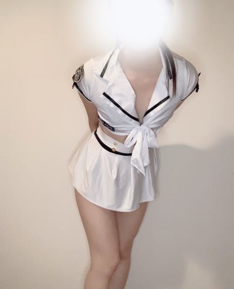 本日7/7(月)11:30～20:00尼崎ルーム出勤してます🍀
ご予約お待ちしております🫶🏻︎🩵🫧