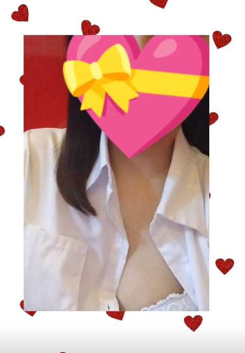 こんにちは！
今日は13時〜20時までいます!！
暑いけど、会いに来てくれたら嬉しいです🩷
合言葉「オムライス」
#ラブ