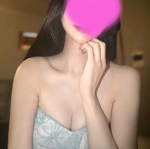 おはようございます☀️
今日はお天気が良いですね☀️💕

本日は満枠ありがとうございます嬉しい🫶🏻🫶🏻

明日は恵比寿で