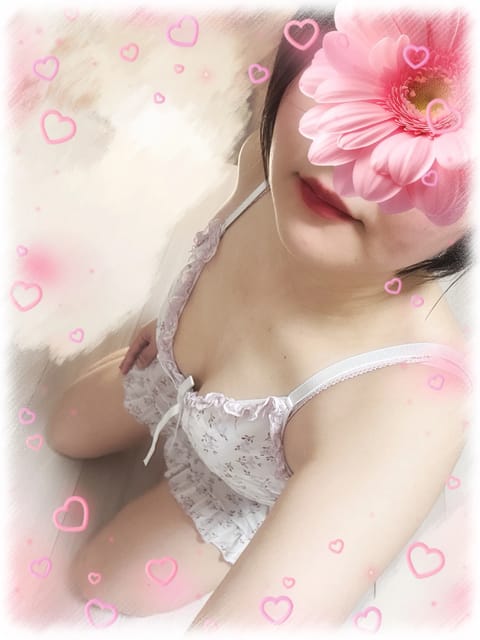 🗓️出勤表🗓️

▫️2日(日)10:00〜21:00
▫️7日(金)10:00〜16:00
▫️8日(土)10:00〜
