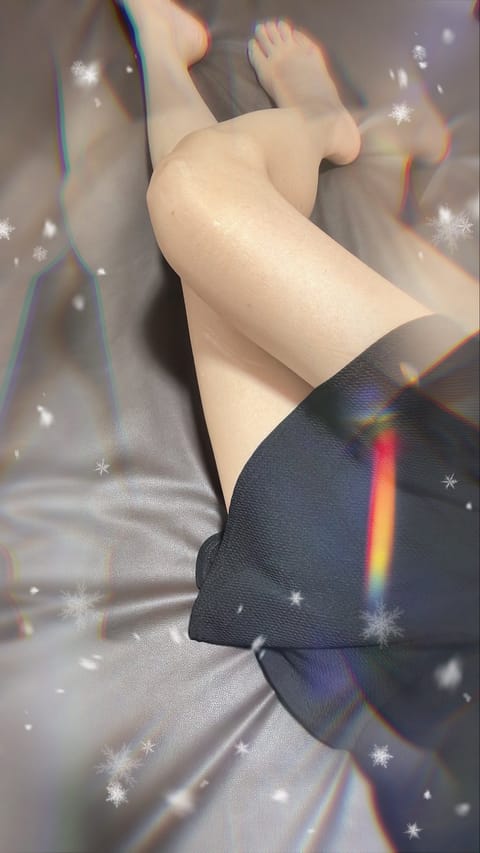 今日も19:00〜1:00で出勤です🌙
今日から3連休ですね😊
あいにくのお天気ですが、お出かけの合間やお仕事帰りにほっ