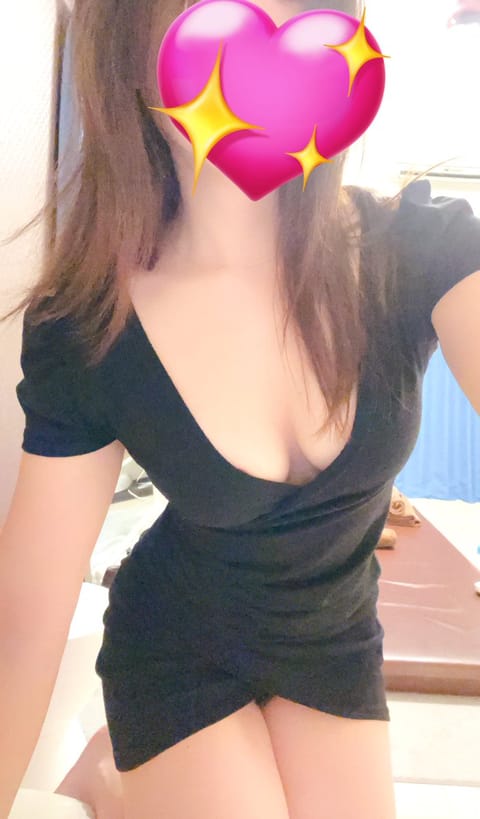 SNS全然更新できなくてごめんなさい🙇‍♀️

今日もご予約ありがとございました♪
出勤時間がご予約で埋まってると嬉しく