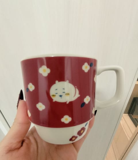 Happyバレンタイン🤍🤍
初めて男性からバレンタインいただきました🤣🤍
ホワイトデー考えないとっ🩷

ちいかわ🤍🤍嬉✨