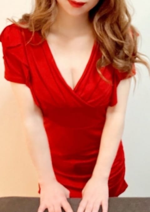 本日24〜Lです🩷今日も寒いですが堺筋本町でお待ちしております✨マッサージ経験あるので頑張ってほぐしますね✨
#スパロッ