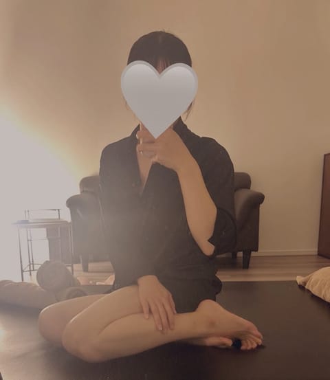 今日は19:00までいます！
最近食欲の秋なのか、、、食べすぎてるのでダイエットします🫡✊