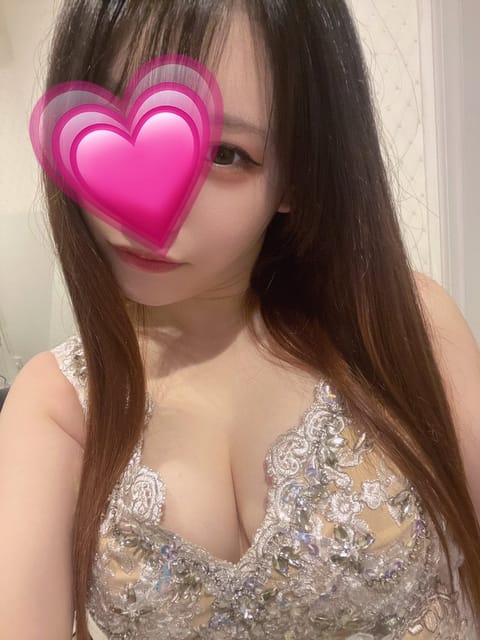 だんだん寒くなってきたね🥶
あったかいオイルでぽかぽかしよう～🥰💕
3時まで受付です🕒❕