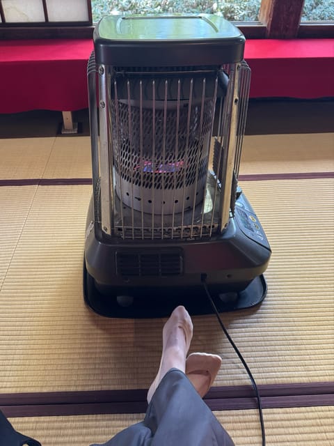 まだ寒い日はストーブが最高☀️