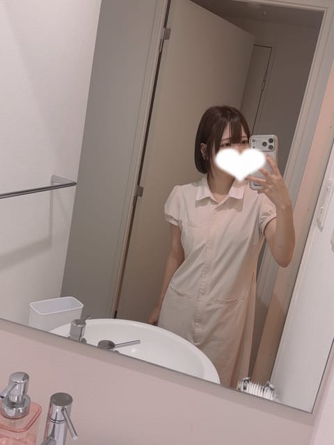 少し遅くなりましたが…🫧

本日12:30-20:00出勤です🤍

ご都合が合いましたら、
ぜひお待ちしております🕊𓂃𓈒
