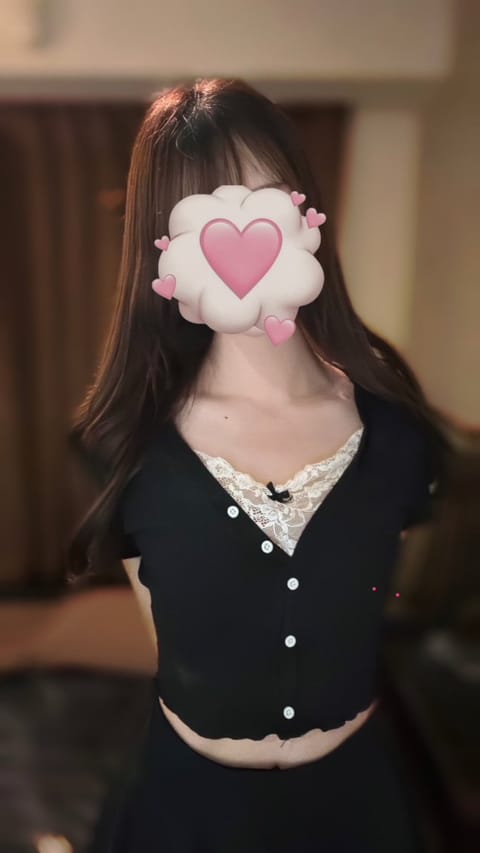 こんばんは🌙ゆきです🤍

本日 8日(日) 20:30から出勤してます🎀
みなさん会いに来てくれるとうれしいな👋🏻🧡ྀི