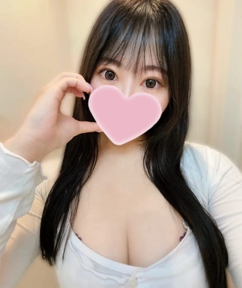 本日もお待ちしています🦋

天気が不安定ですね☔️

5日程旅行に行きリフレッシュしてきました✈️
旅行はリフレッシュし