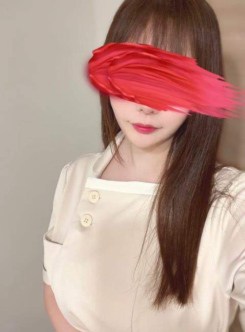 本日池袋出勤です！
満了ありがとうございます☺️
お気をつけてお越しください🌷