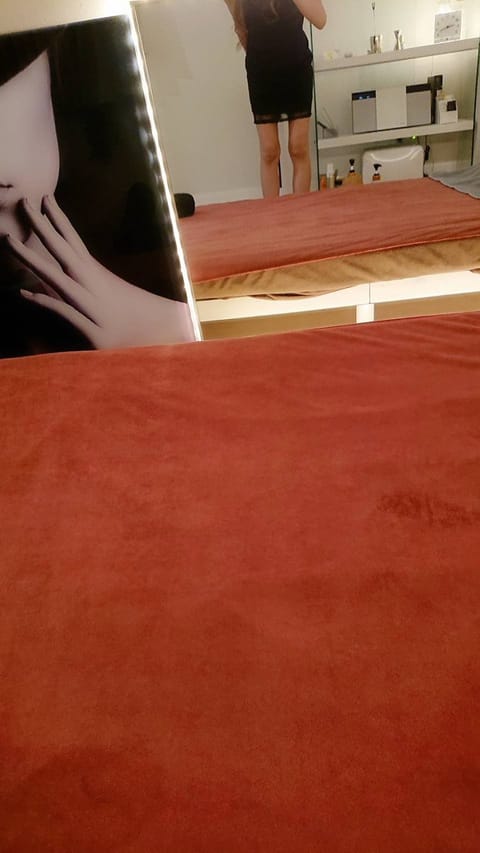 こんばんは。
今夜は荻窪北roomにいます。
是非いらしてください✨