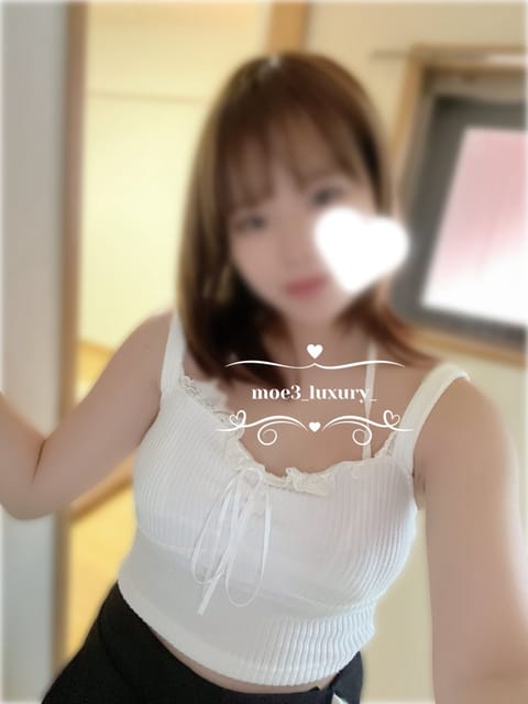 おはようございます🤍⸝⋆⸝⋆

なんだか今日は少し暖かいですね

桜が待ち遠しいです🌸

本日は本八幡のルームでおまちし
