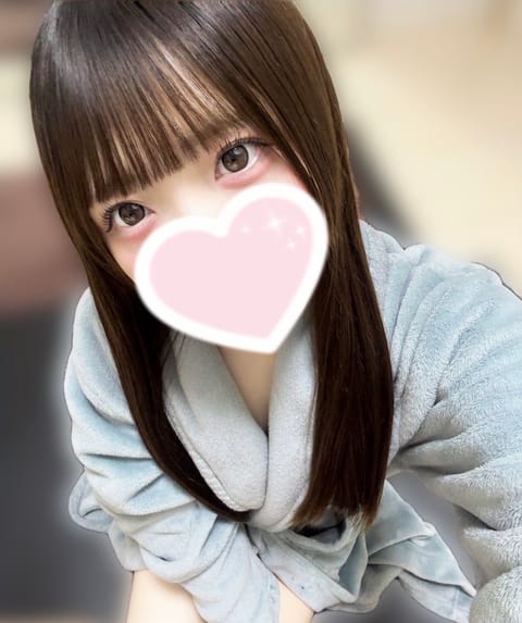 お久しぶりです♡
本日 22:00～4:30 北千住ルーム
にて出勤です🌟

本指様方ご予約ありがとうございます✨️
最