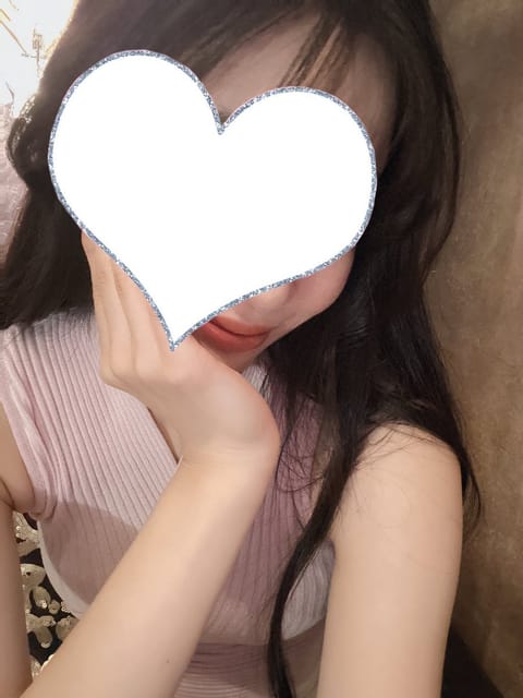 おはようございます☀︎

本日11:00-17:00までです！
ご予約お待ちしてます💟