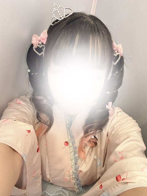 こんばんは🌙

本日は、21:00~05:00 🏠青葉台です❣️
月曜日から楽しいことしましょう(ˆ꜆ .  . ♡. 