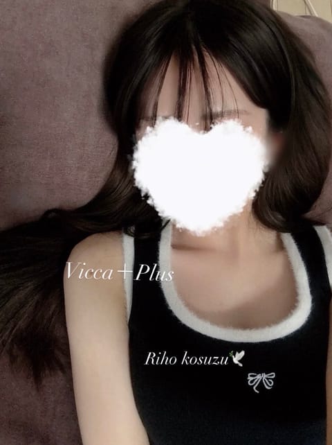 9日金曜日
初出勤　15時〜22時🌼

【Vicca＋Plus 】
@aromavicca 
080-9711-4911