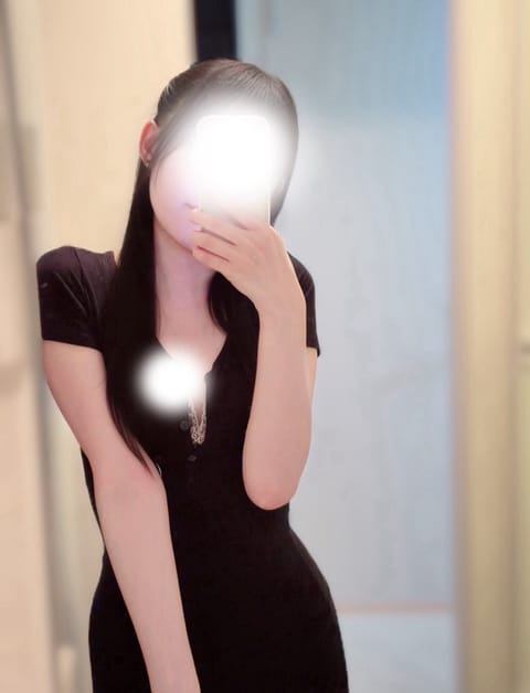 先日会いに来てくださった本指名さん、はじめましての方、ありがとうございました☺️✨️

本日は赤坂のお部屋にて

⏰16