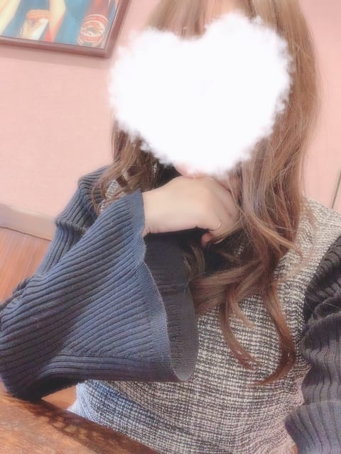 こんにちは♡
今日は久しぶりの出勤です(๑˃̶ᗜ˂̶๑)✩︎
H様早くからのご予約ありがとうございます🙌✨
沢山癒やしち