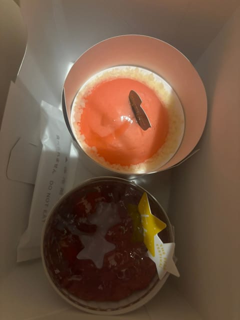 🈵ありがとうございます(　・ω・)💖

前にお誕生日でケーキ載せれてなかった🎂
みんなお祝いありがとう🍾
たくさんプレゼ