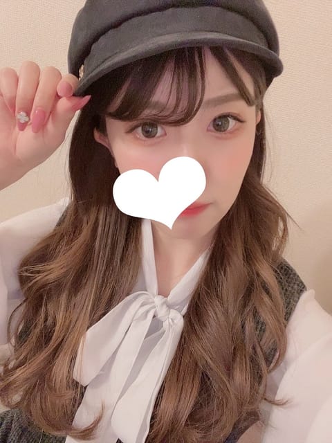 明日は赤坂ルームにいます😊🍒

りせは今日前のお家のお掃除しに行って
これからサウナ（՞>⩊<՞）💕