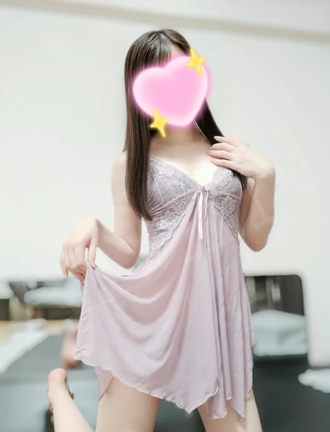 本日20時までです🌼

皆さん好きな香りってありますか？
私は石鹸ぽい香りとスイーツみたいな甘い香りが好きで💕
海外の甘