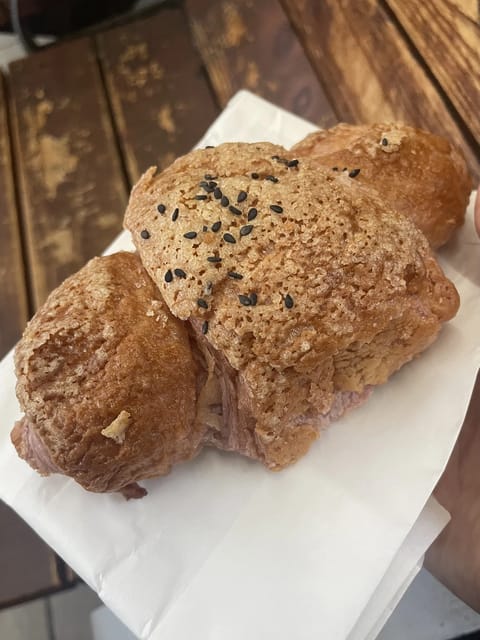 おいしいクロワッサンで幕開け🥐

今日は11:00〜LASTまで出勤！

お天気悪いから、ゆったりな日になるかな？

お