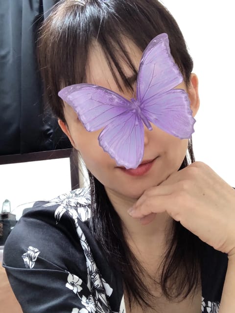 こんにちは！けいです。
グッと暖かくなりました🌸
開花宣言もしましたね💕🌿
神楽坂を、お散歩したくなりますね。

食欲は