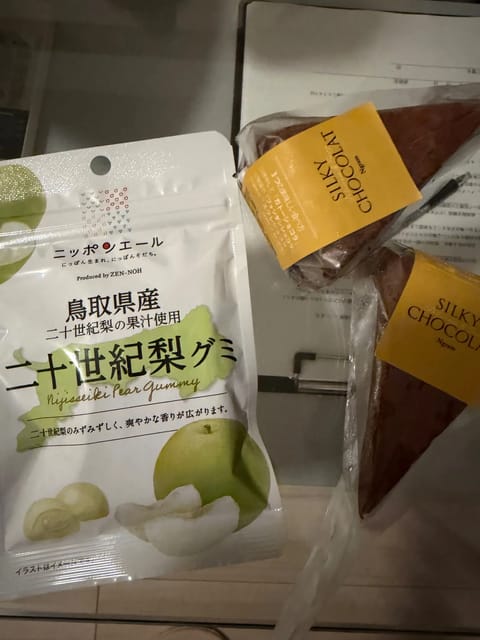本日も完売ありがとうございました🈵🎶
天気悪い中ありがとう〜！黒髪も褒めてくれて嬉しかった🥲🥲🥲
次回9/1出勤です！お