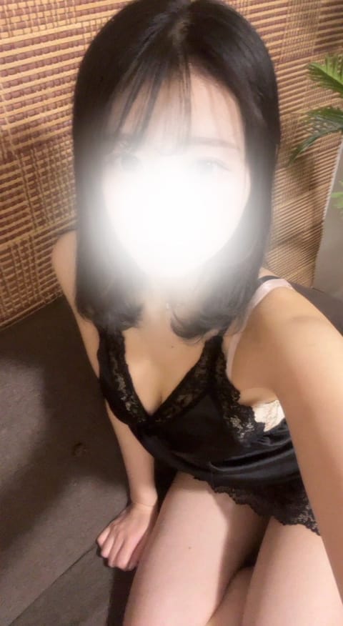 こんばんは🐻‍❄️
2時までお待ちしてます♡
猫カフェとか行きたいなぁ｡oO