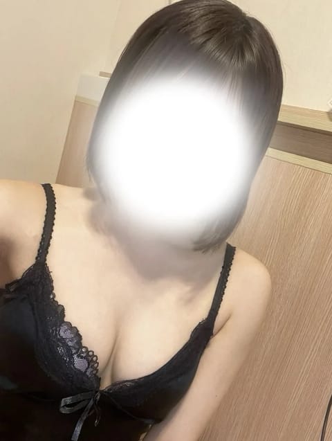 おはようございます☀

本日浜松町ルームにいますのでぜひ遊びに来てください〜🥰❣️